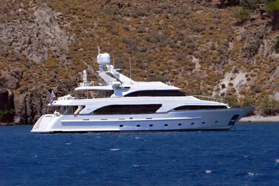 Benetti Classic 115