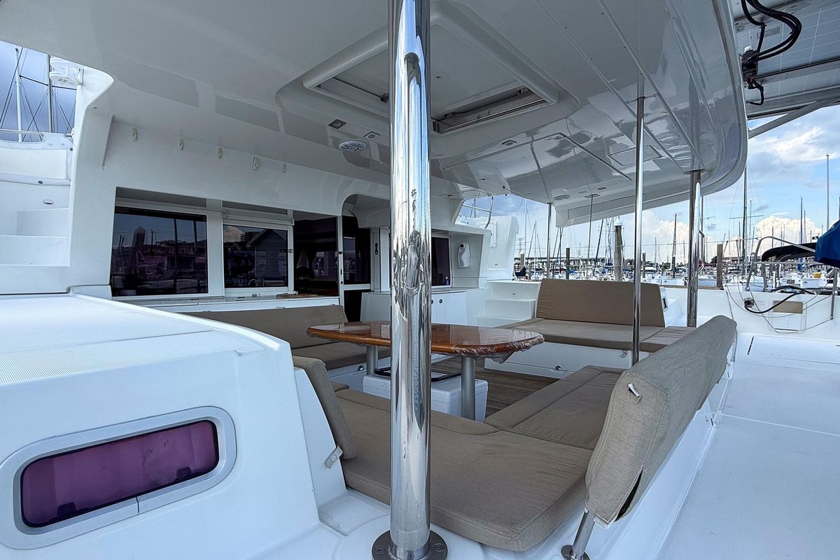 2012 Lagoon 45 