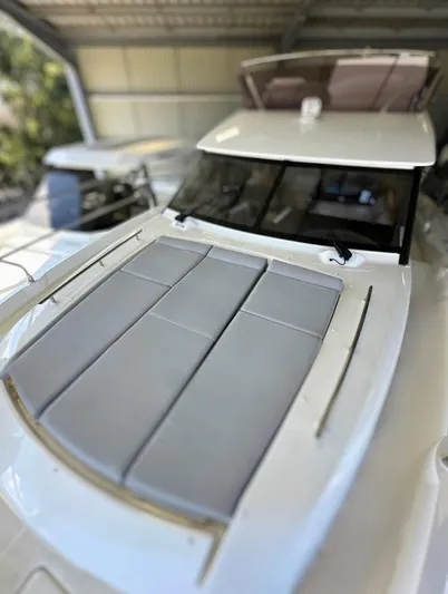 420 Fly Yacht Photos Pics 2024 Prestige 420 Fly yacht with sleek design and spacious sunbathing area.