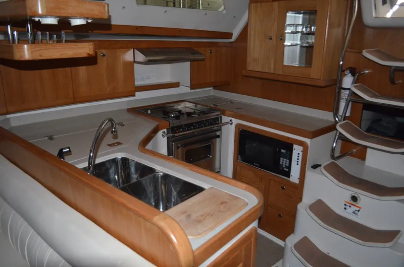 Woodwind Yacht Photos Pics 