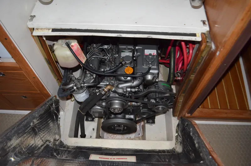 Woodwind Yacht Photos Pics 