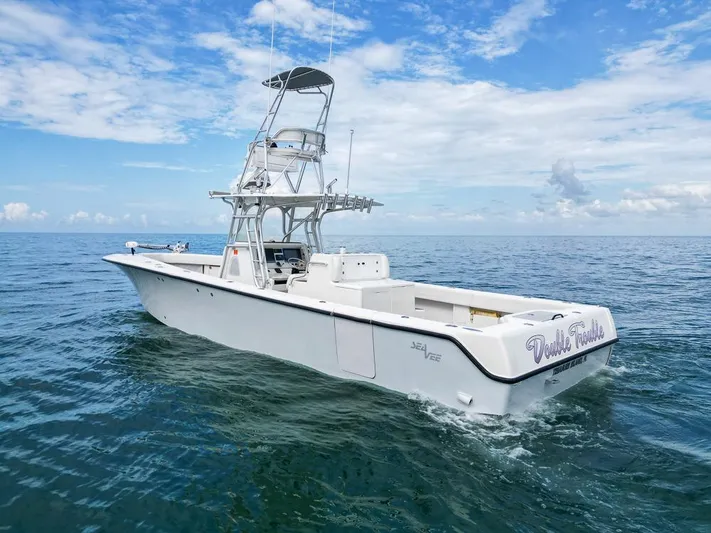 Double Trouble Yacht Photos Pics 