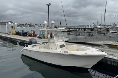 Cobia 237 Center Console