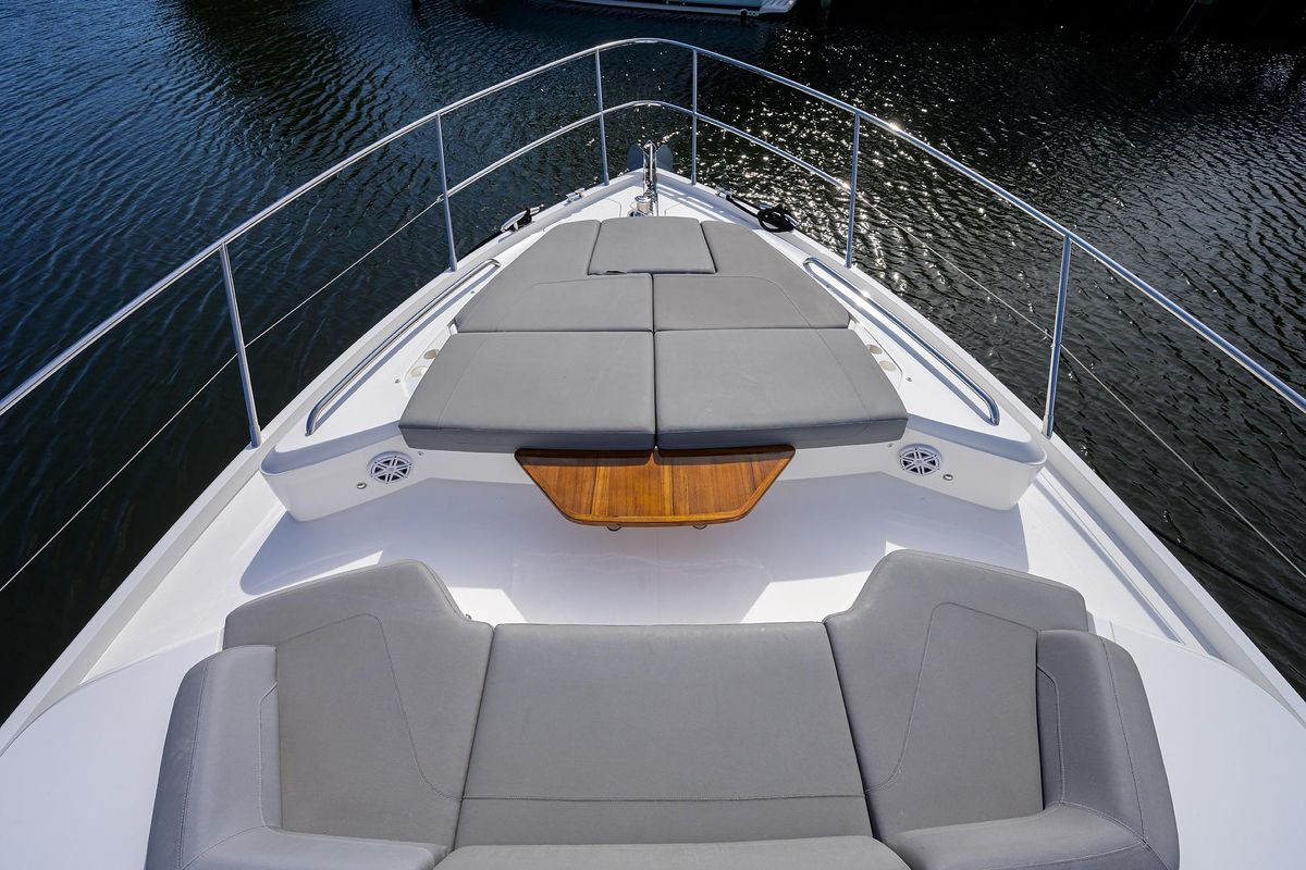 2018 Princess 60 