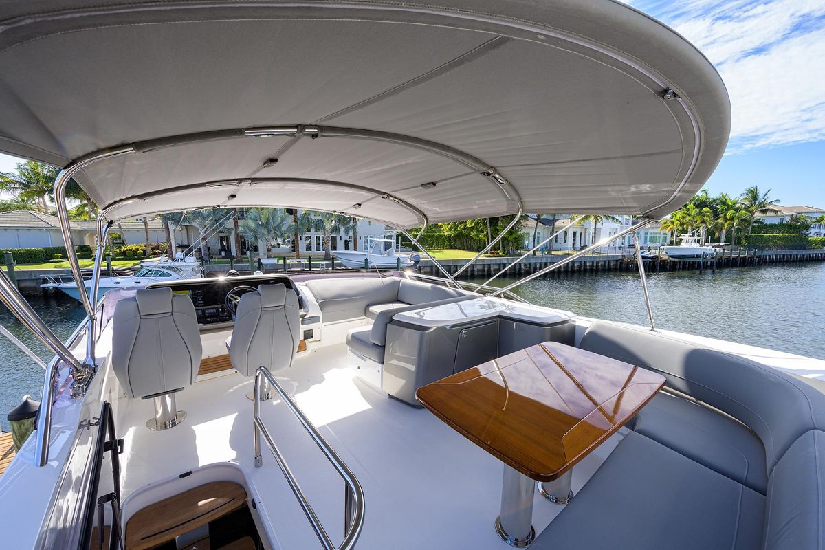2018 Princess 60 