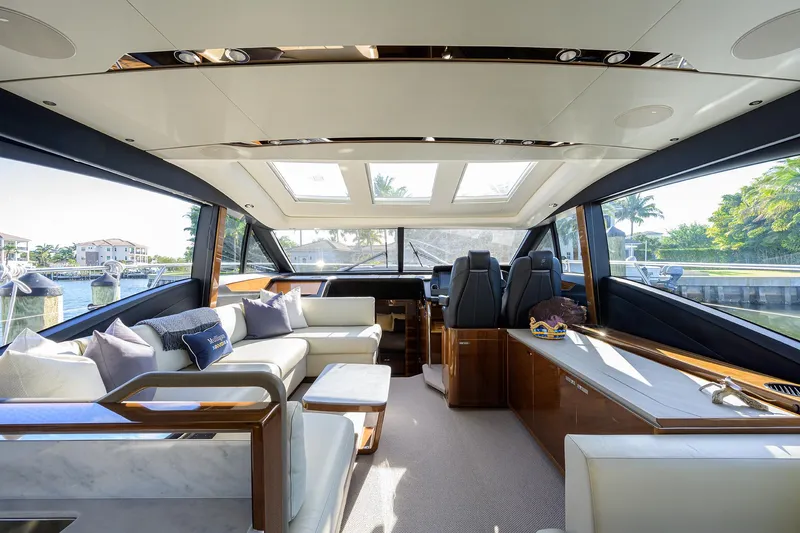 Mulligan Yacht Photos Pics Princess 60 SB Mulligan - Salon