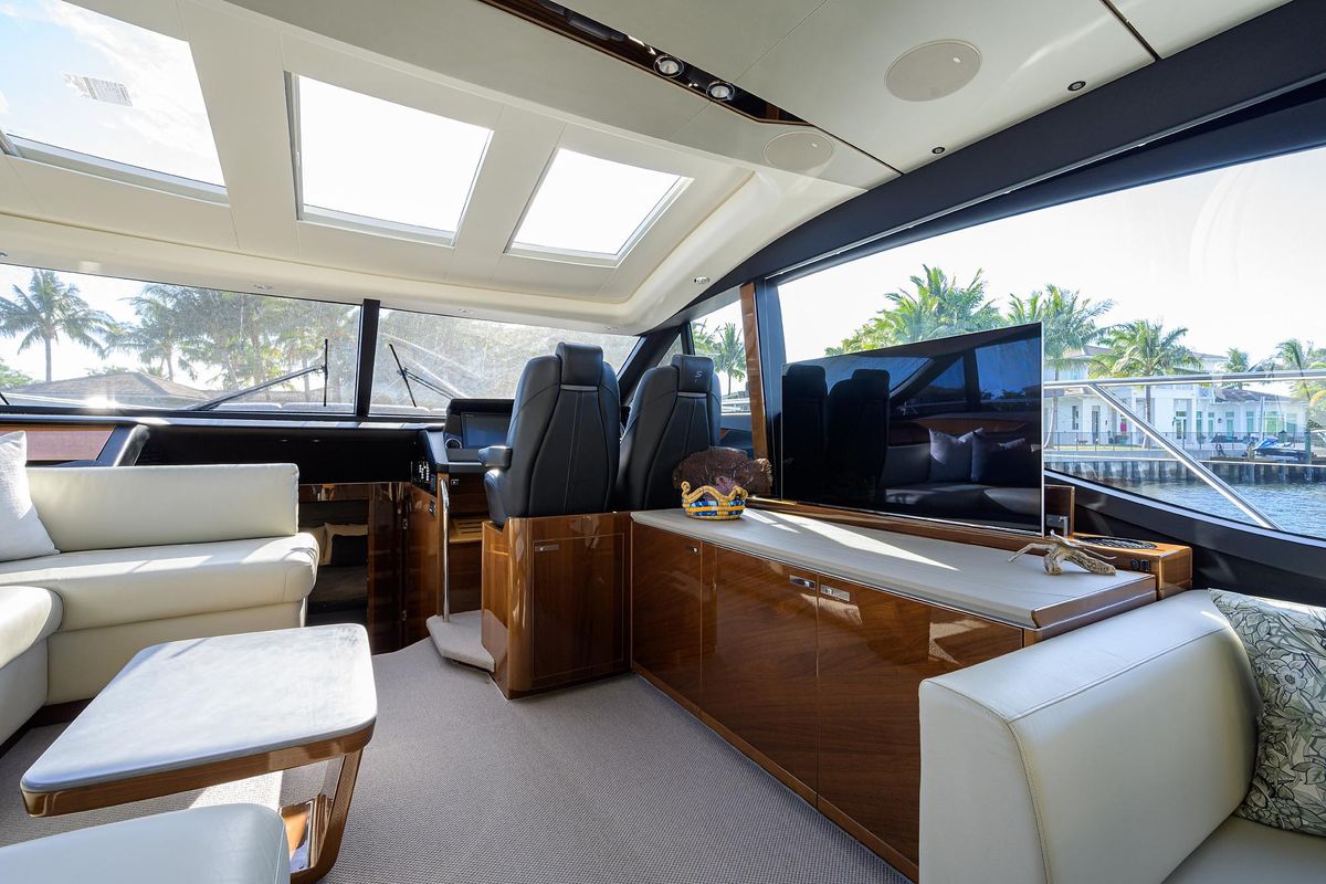2018 Princess 60 
