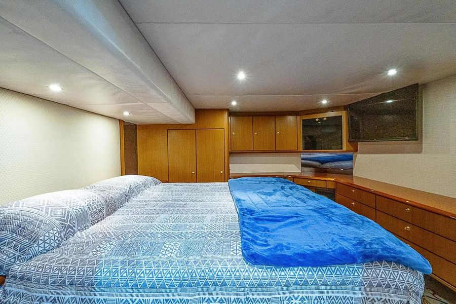 2003 Ocean Yachts 65'