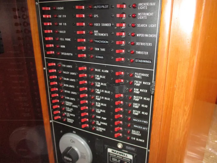 Callisto Yacht Photos Pics 