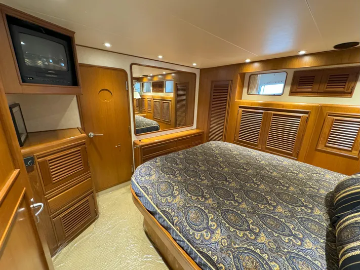 Callisto Yacht Photos Pics 