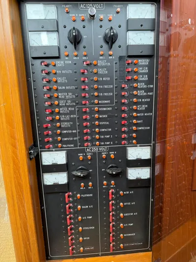 Callisto Yacht Photos Pics 