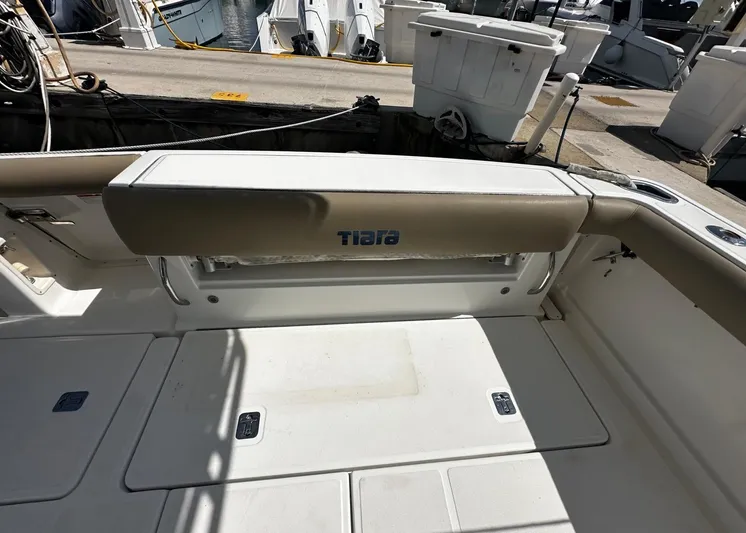  Yacht Photos Pics 2005 Tiara Yachts 3200 Open boat interior with seating and storage.