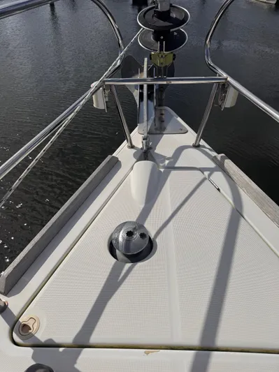 Spirit Guide Yacht Photos Pics 