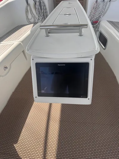 Spirit Guide Yacht Photos Pics 