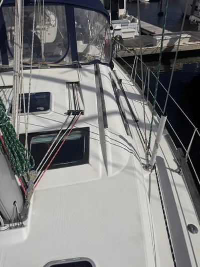 Spirit Guide Yacht Photos Pics 