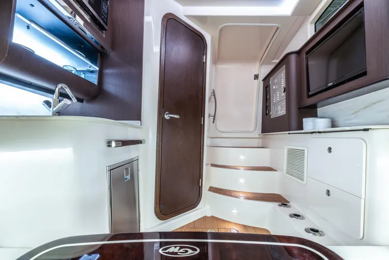  Yacht Photos Pics Manufacturer Provided Image