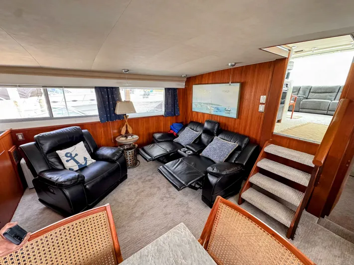 Tenacity Yacht Photos Pics 