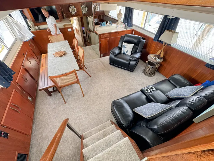 Tenacity Yacht Photos Pics 