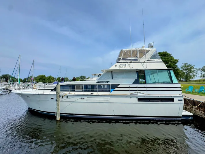 Tenacity Yacht Photos Pics 