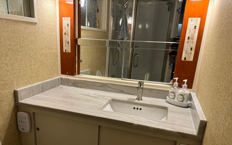 Tenacity Yacht Photos Pics 