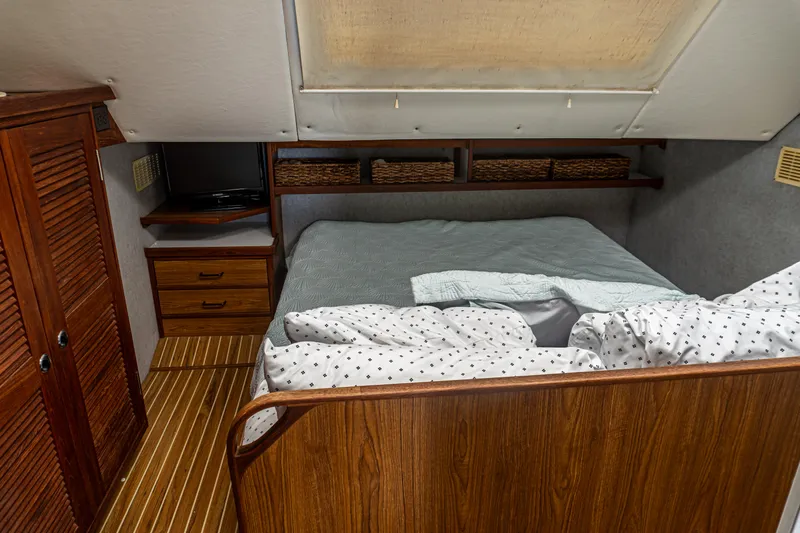 Fat Cat Yacht Photos Pics 