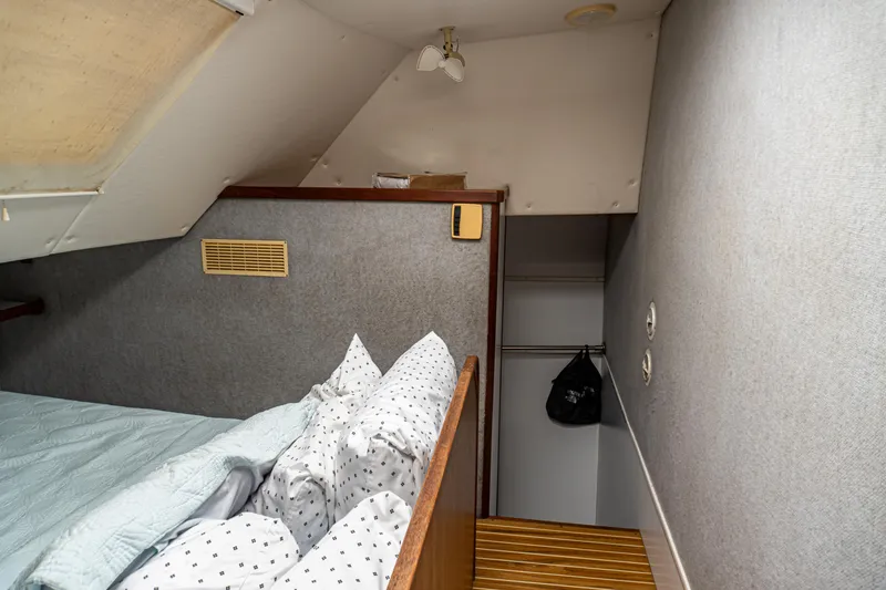 Fat Cat Yacht Photos Pics 