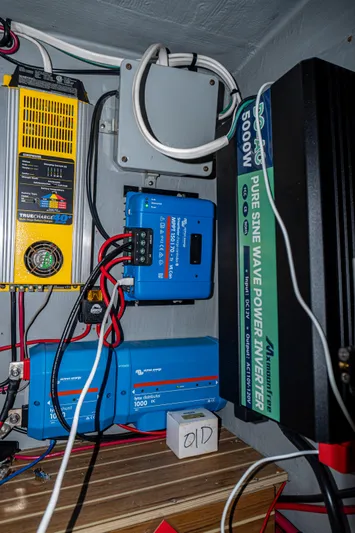 Fat Cat Yacht Photos Pics 