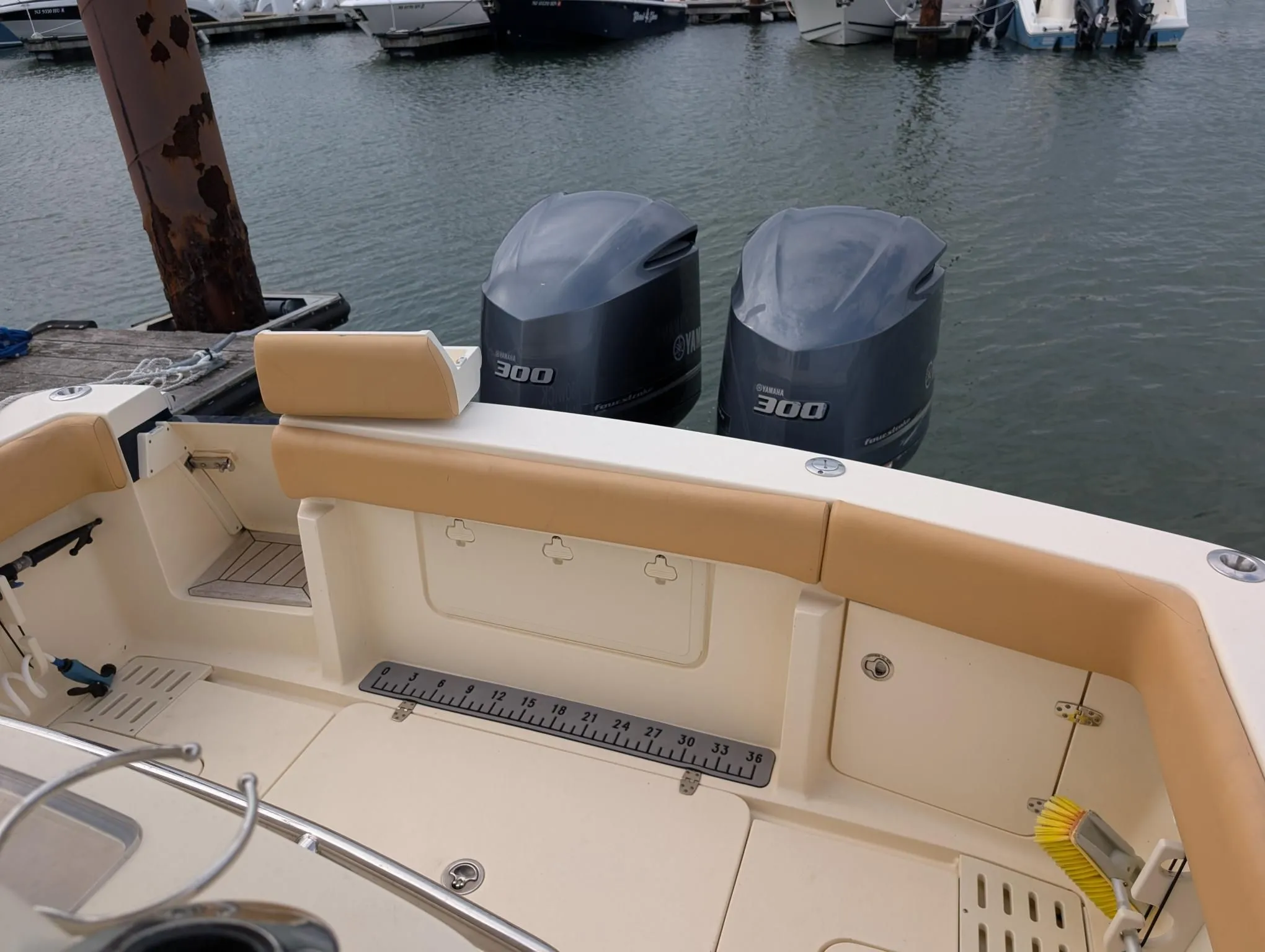 2015 SCOUT 300 LXF - Image 7