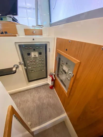 Tenacity Yacht Photos Pics 