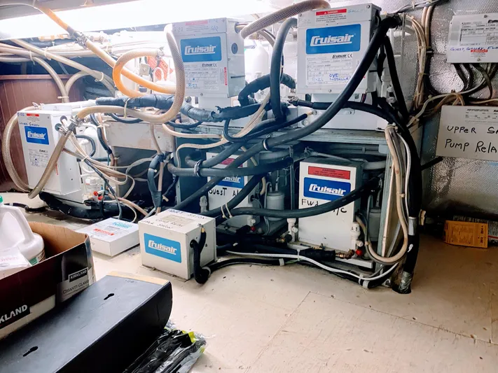 Tenacity Yacht Photos Pics 