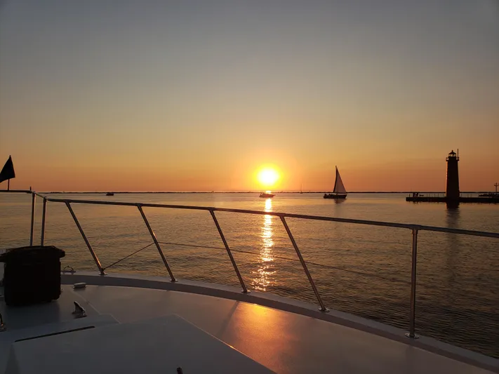 Tenacity Yacht Photos Pics 