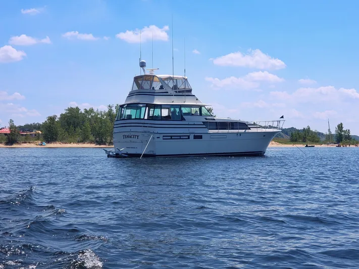 Tenacity Yacht Photos Pics 