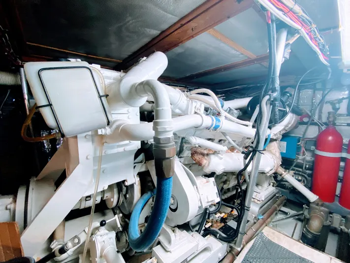 Tenacity Yacht Photos Pics 