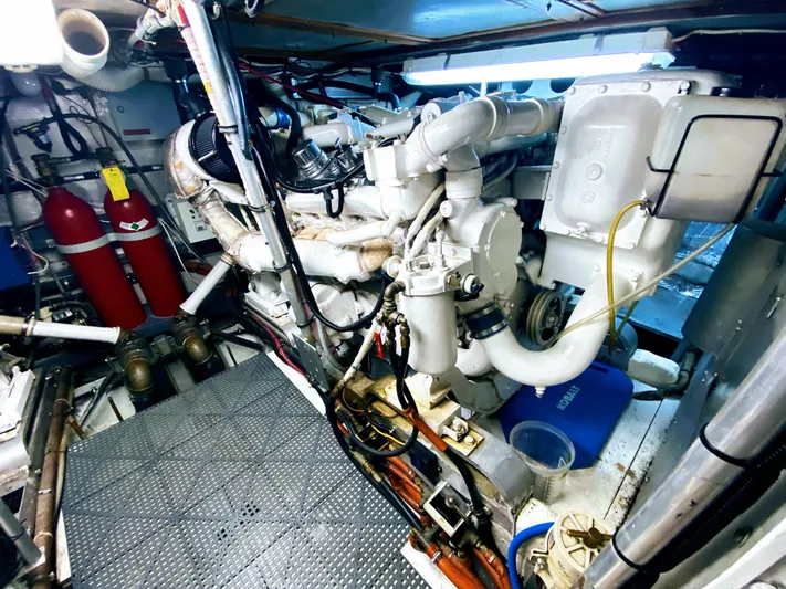 Tenacity Yacht Photos Pics 