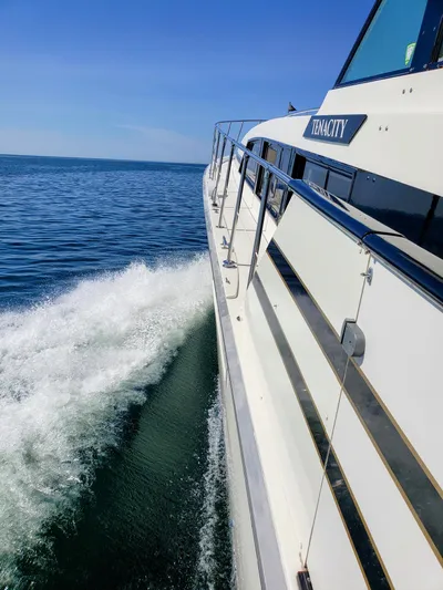 Tenacity Yacht Photos Pics 