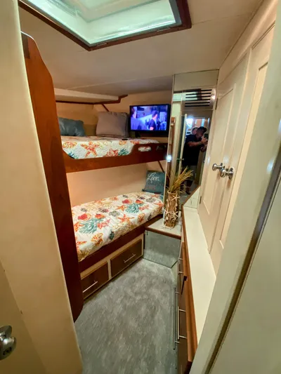 Tenacity Yacht Photos Pics 