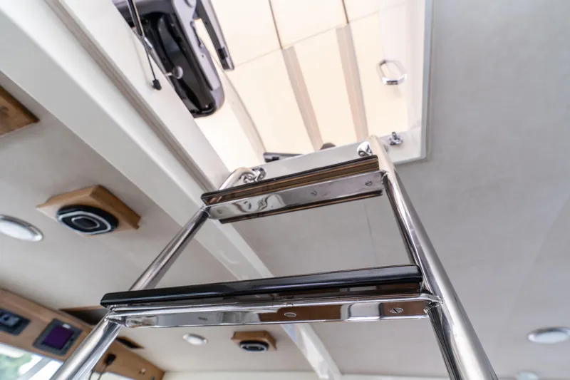 Tenacity Yacht Photos Pics 