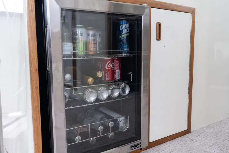 Tenacity Yacht Photos Pics 