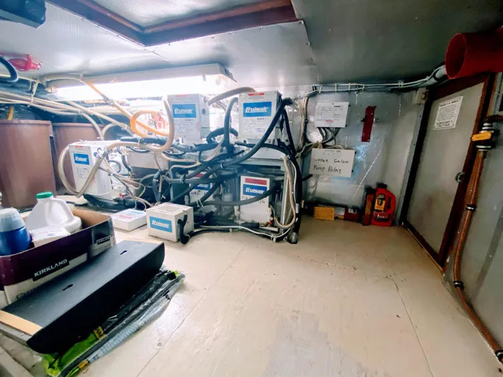 Tenacity Yacht Photos Pics 