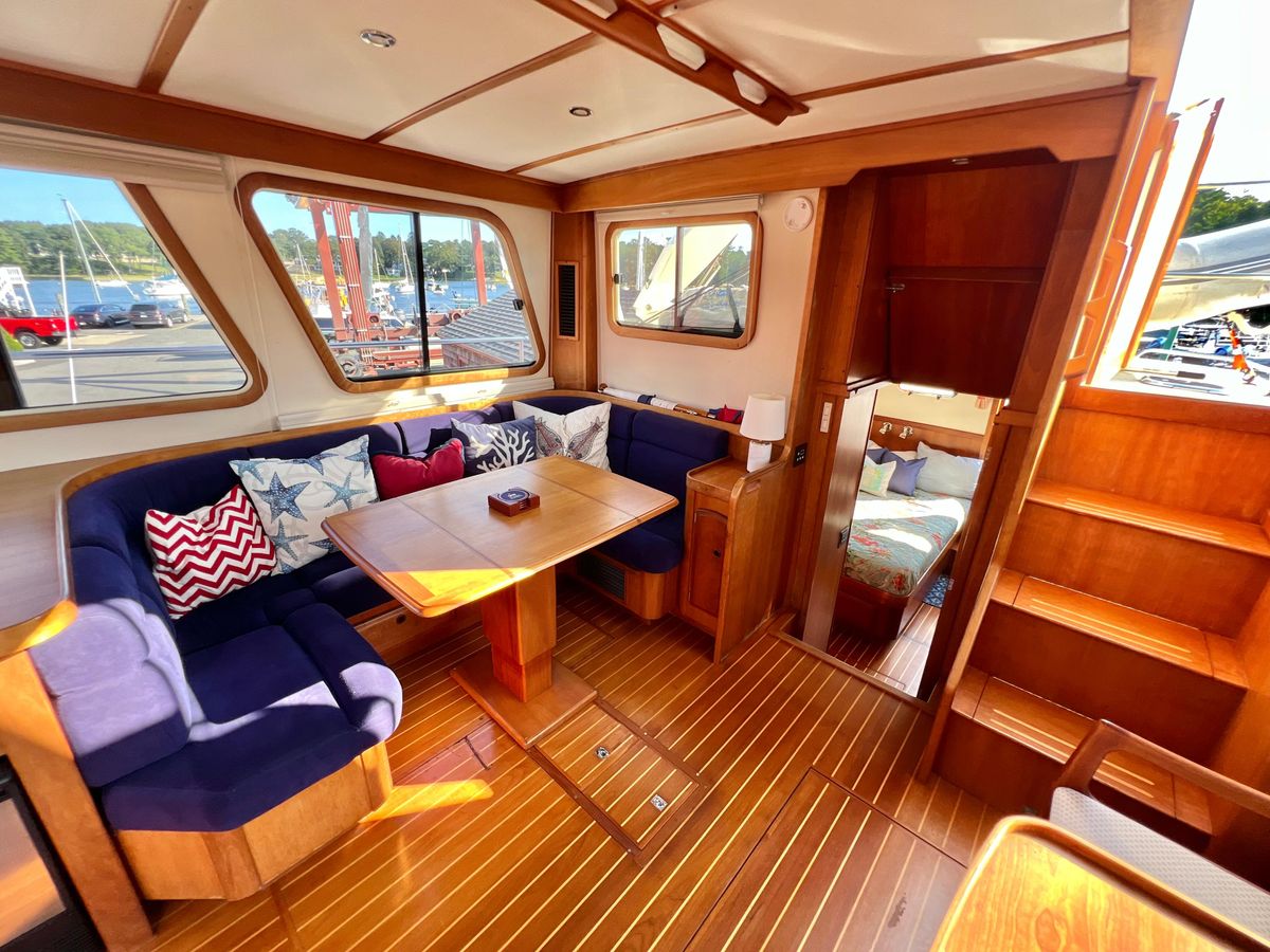 2001 Sabre 47 
