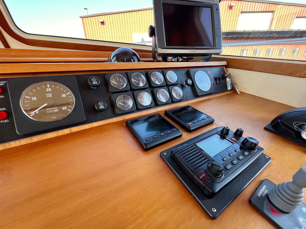 2001 Sabre 47 