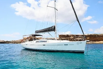 Beneteau Oceanis 43