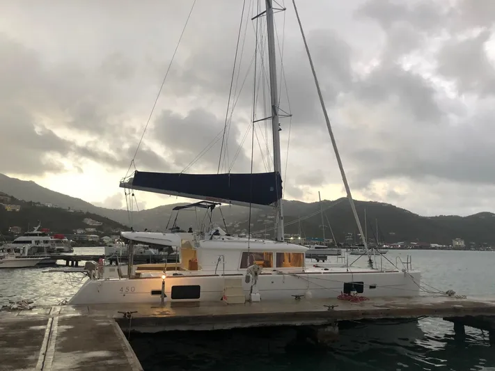 Pyrosea Yacht Photos Pics 