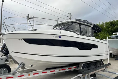 Jeanneau NC 895 Series 2