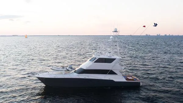 Reel Blonde Yacht Photos Pics 