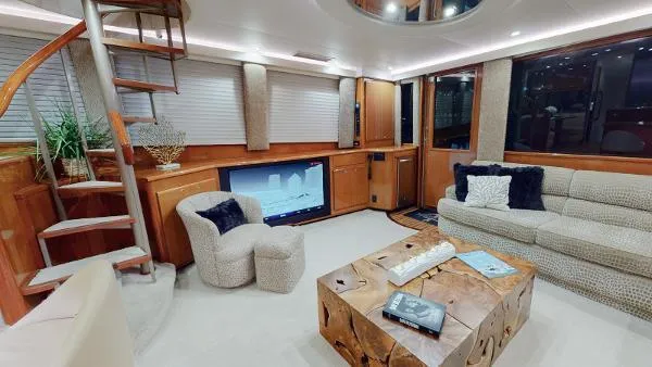 Reel Blonde Yacht Photos Pics Luxurious interior of a 1999 Viking 72 Sport Fish yacht with modern furnishings.