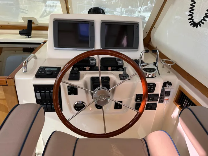 Sabre 38 Yacht Photos Pics 