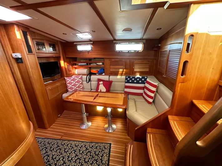 Sabre 38 Yacht Photos Pics 