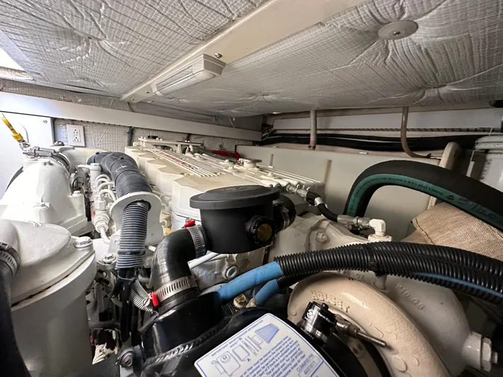 Sabre 38 Yacht Photos Pics 