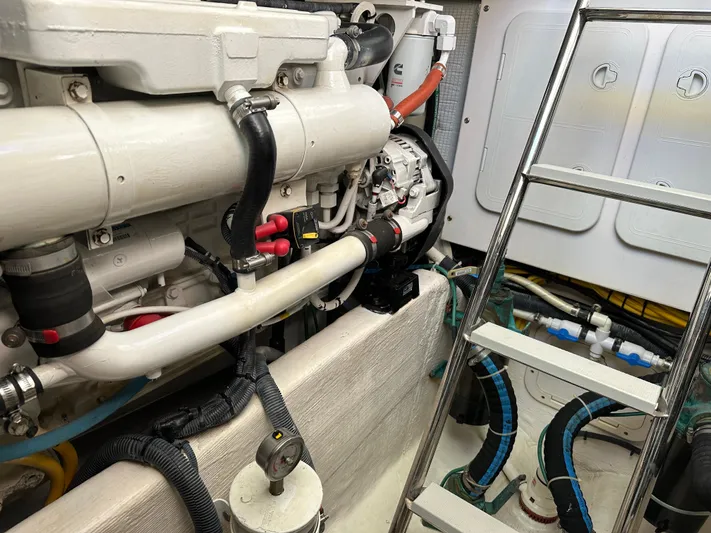 Sabre 38 Yacht Photos Pics 